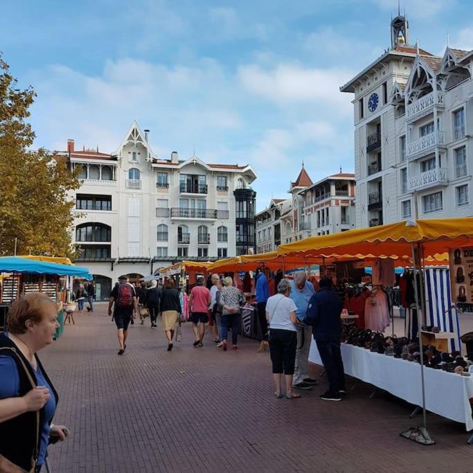Appartement les pieds dans l eau accès direct plage Pereire, Parking gratuit ,WIFI, 2 vélos Arcachón Exterior foto