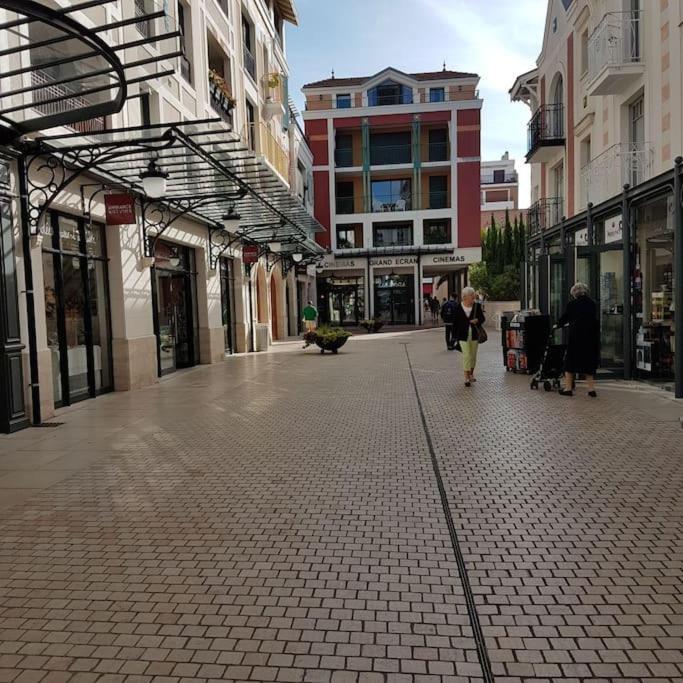 Appartement les pieds dans l eau accès direct plage Pereire, Parking gratuit ,WIFI, 2 vélos Arcachón Exterior foto